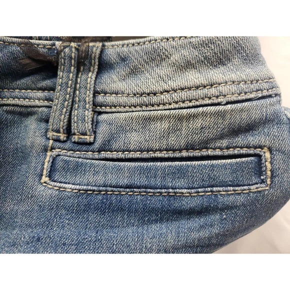 NEW Almost Famous 13 Low Rise Flared Jeans Distressed Button Fly Pockets - Picture 4 of 16